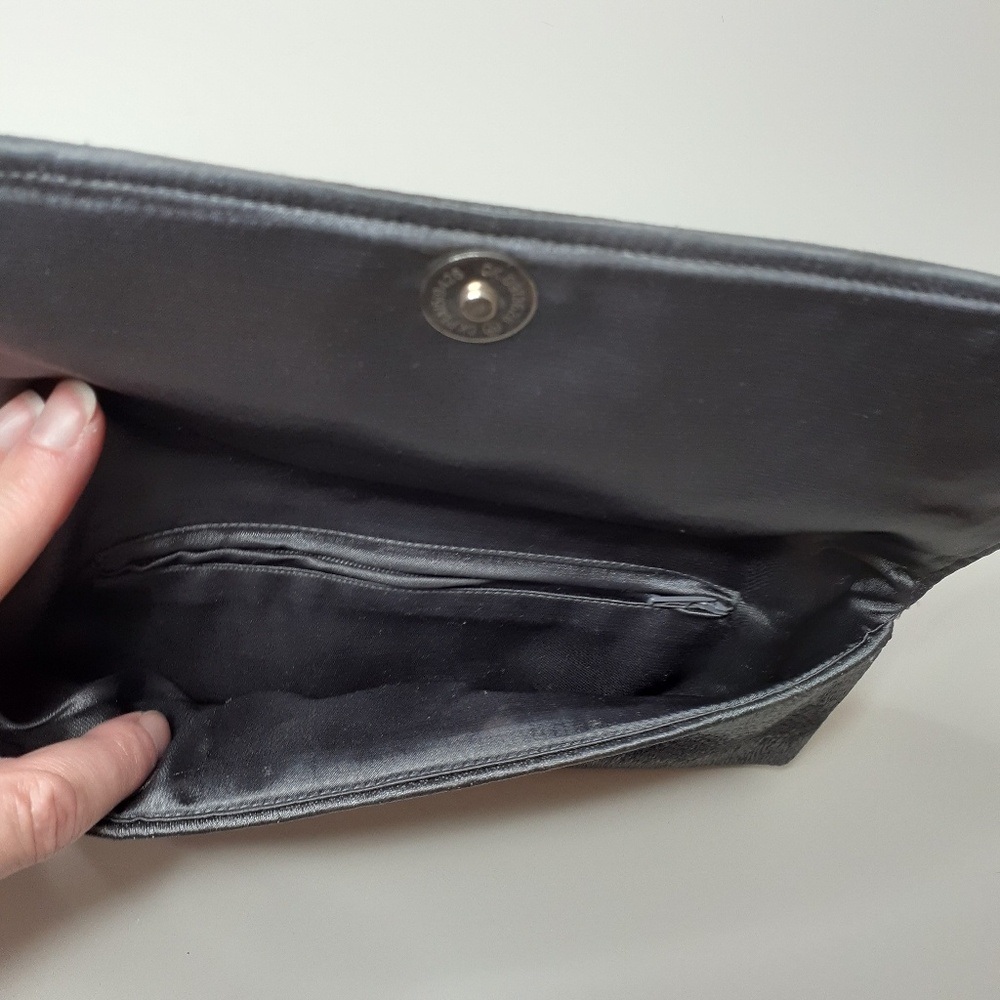 Shiraleah Gray and Black Clutch Evening Bag‎ - Picture 3 of 7